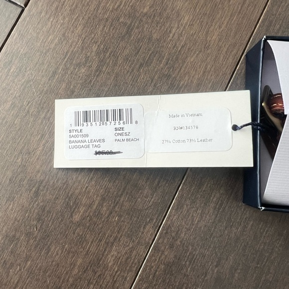 Vineyard Vines Smathers and Branson Banana Leaves Luggage Tag - NWT - Picture 8 of 8